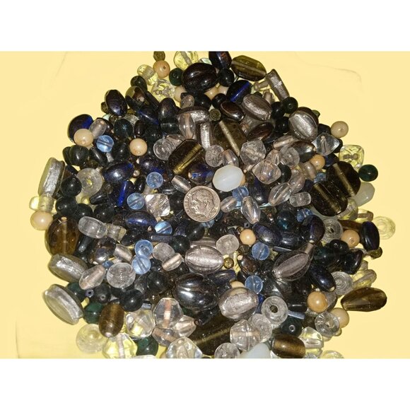 Vintage Assorted Glass Bead Mix - Picture 5 of 5